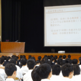 令和６年度２年生理型「探究Ⅰ」講演会を行いました