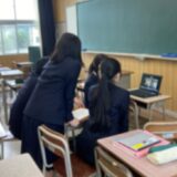２年生文型【探究Ⅰ】豊橋商業高校と連携し中間発表会を行いました