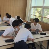 【２年生文理融合型 探究Ⅰ】統計グラフポスター発表会を実施しました