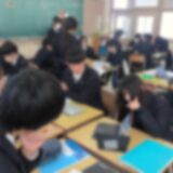 １年「探究基礎」グループ研究発表会を実施しました