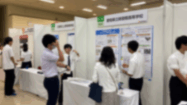 令和６年度　SSH生徒研究発表会に参加しました