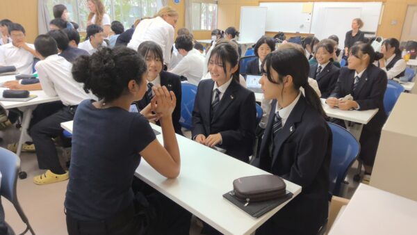 英国・ドイツの姉妹校生徒が来日し、交流を行いました